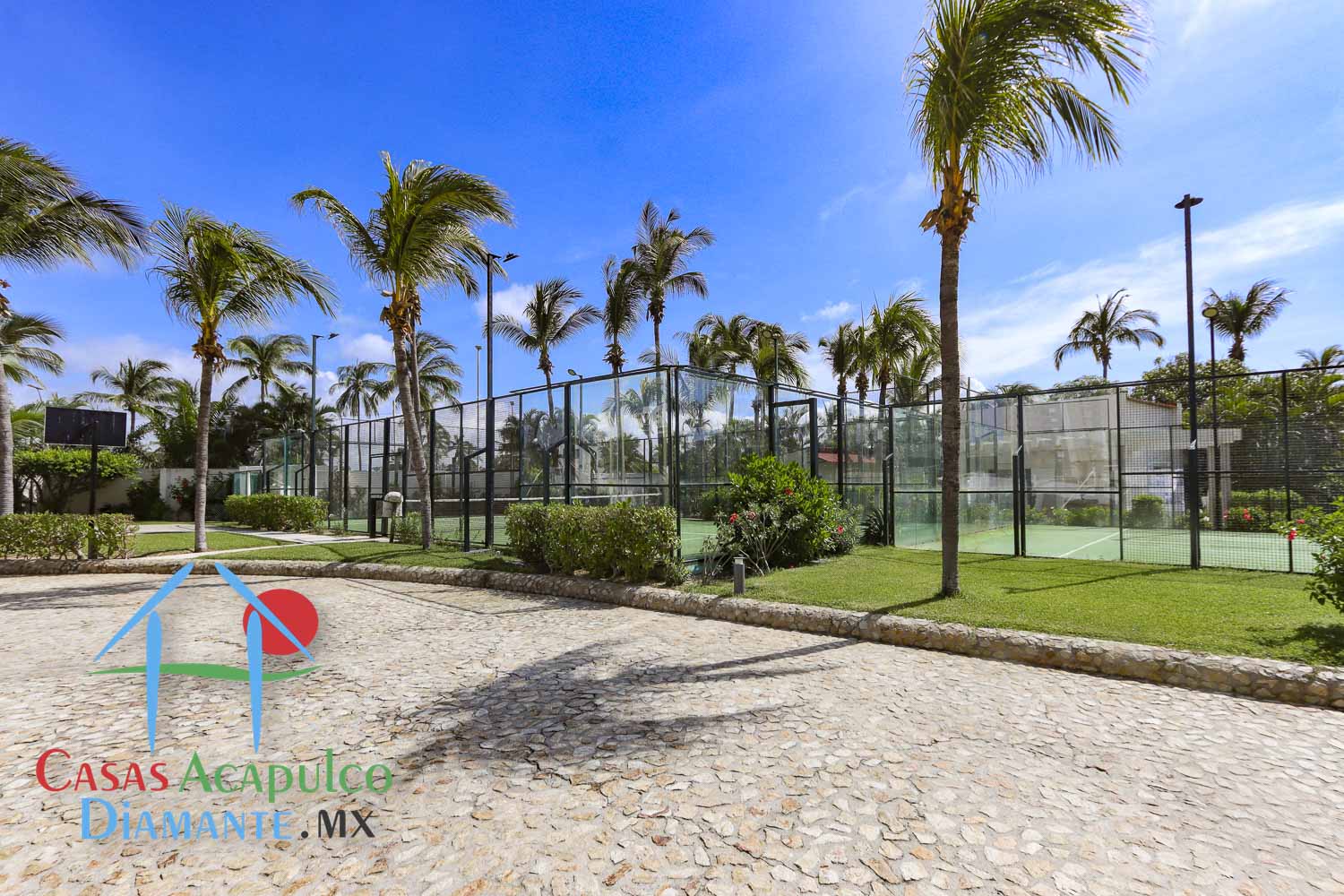 Las Olas - Cancha de tenis 1